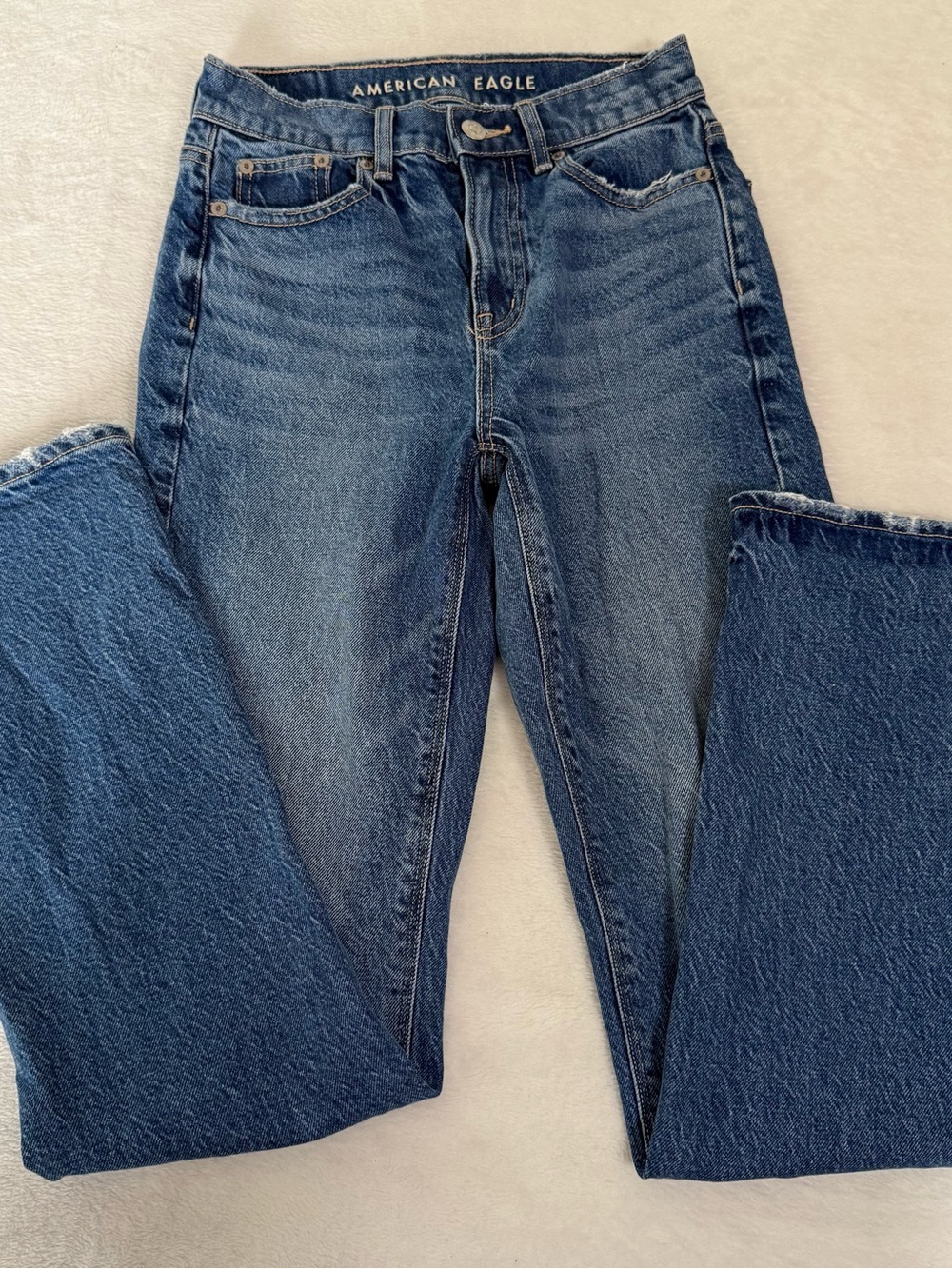 American Eagle Womens 000 Super High Rise Straight Stretch Jeans Medium Wash